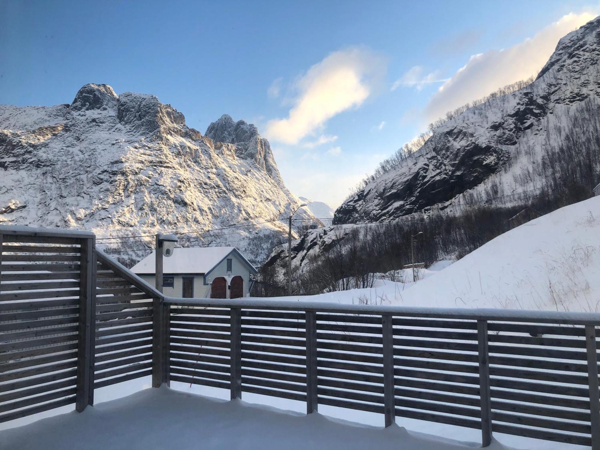 Vacation Home In Fjordgard With Views Of Segla And The Fjord Exterior foto